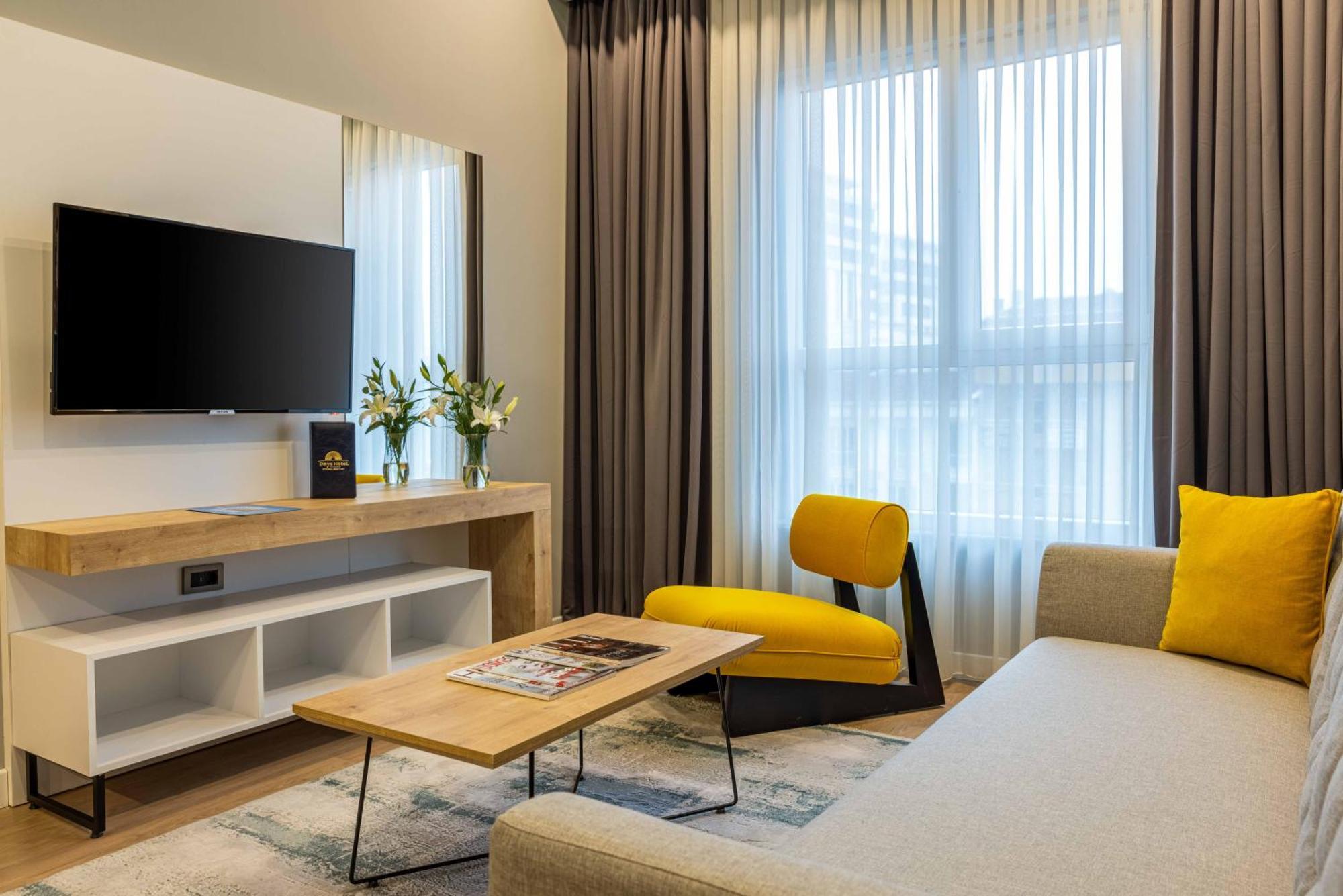 Days Inn & Suites By Wyndham Esenyurt Истанбул Екстериор снимка