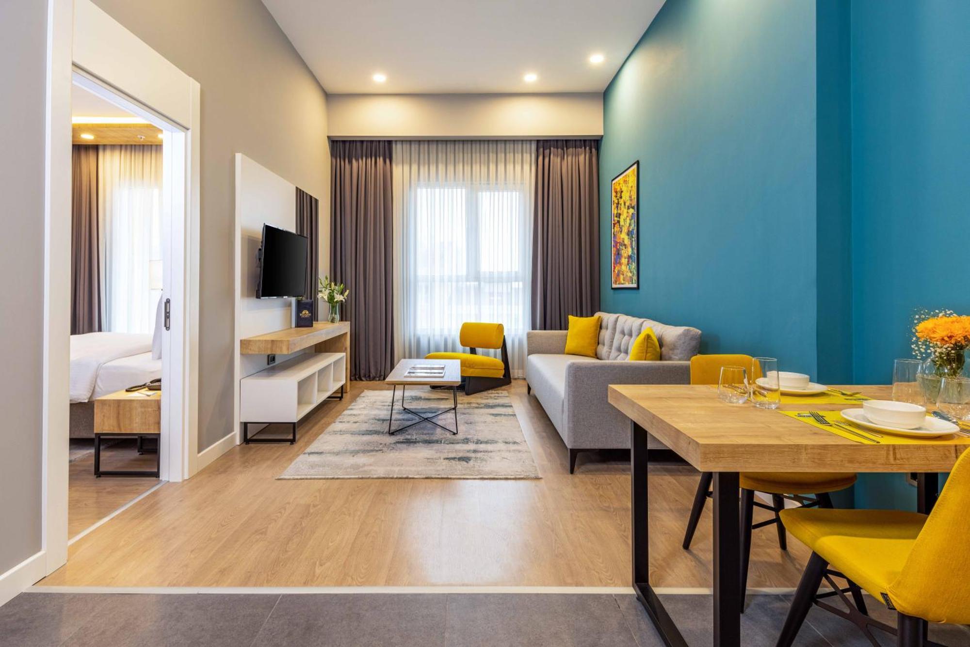 Days Inn & Suites By Wyndham Esenyurt Истанбул Екстериор снимка