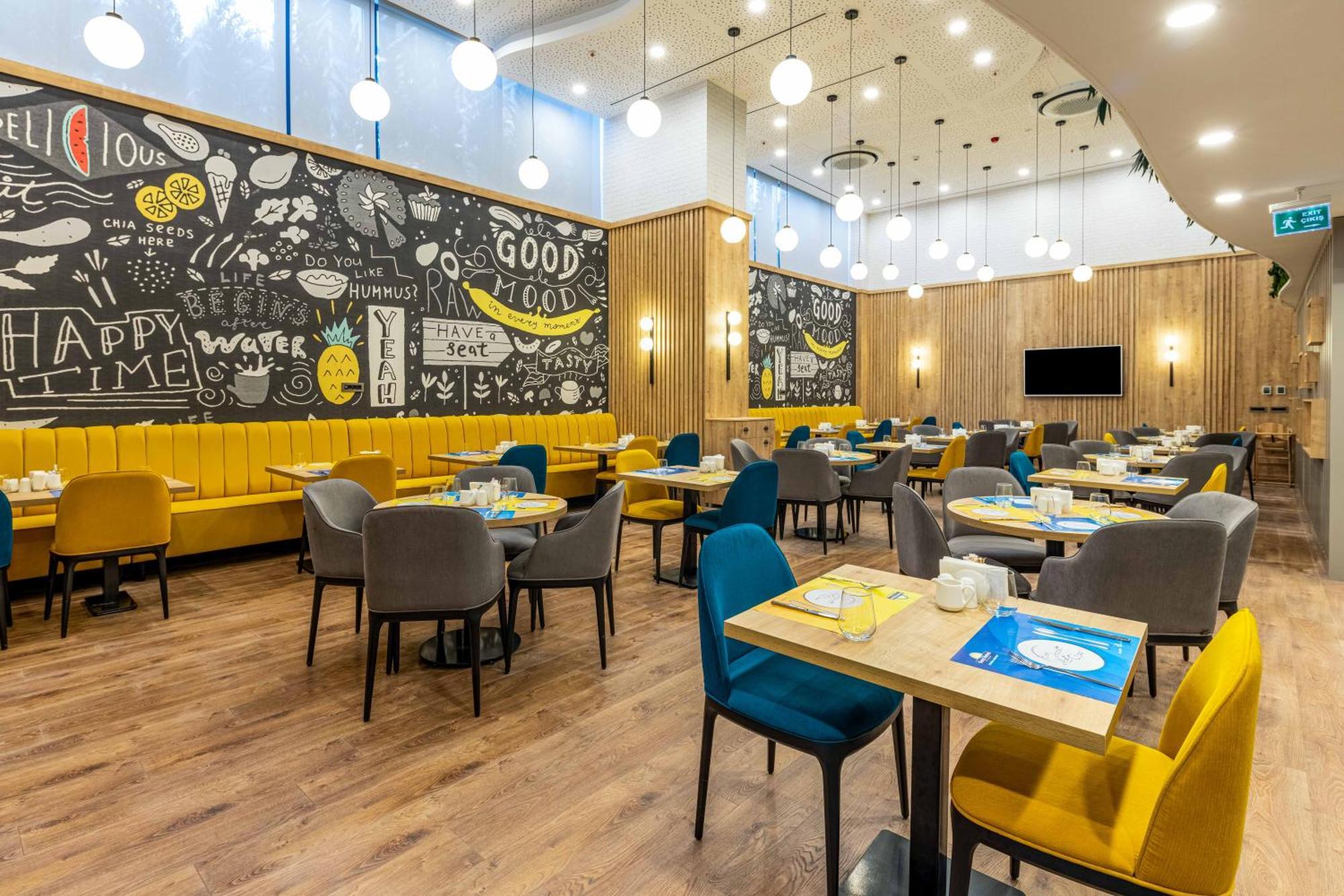 Days Inn & Suites By Wyndham Esenyurt Истанбул Екстериор снимка