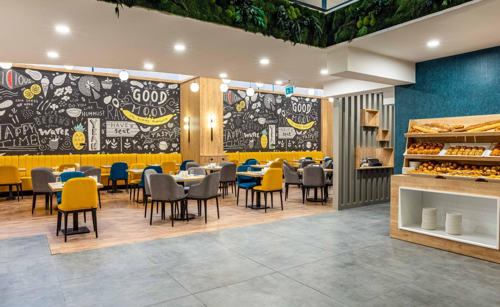 Days Inn & Suites By Wyndham Esenyurt Истанбул Екстериор снимка