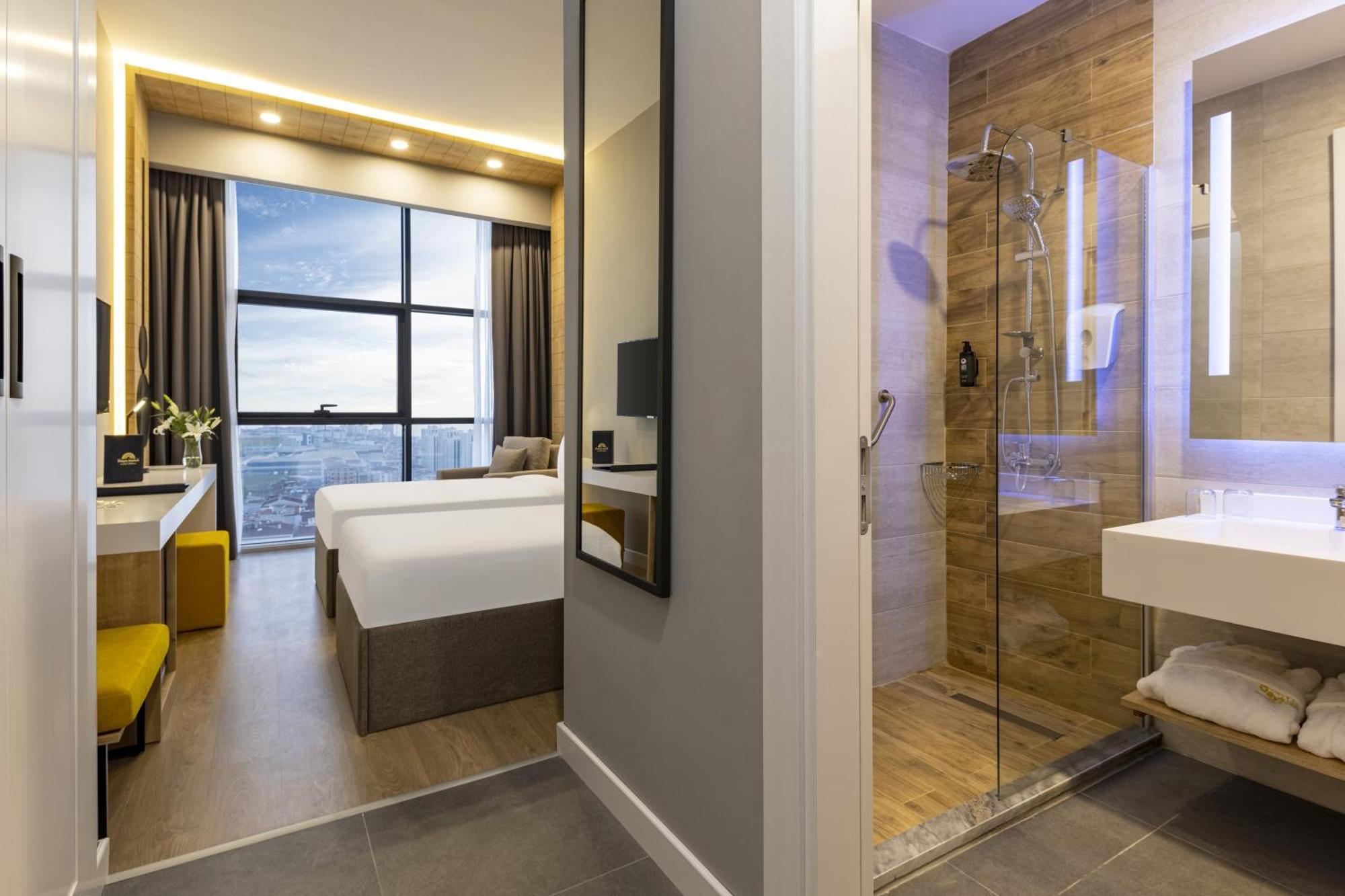 Days Inn & Suites By Wyndham Esenyurt Истанбул Екстериор снимка